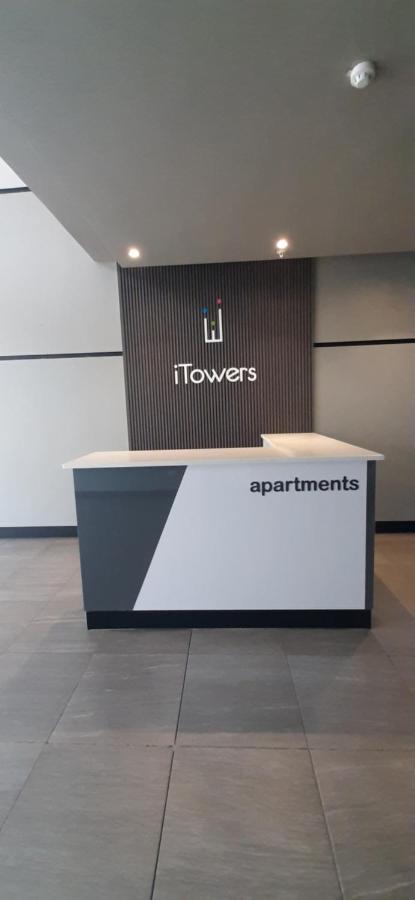 Urban Awe Apartment- Itowers 18Th Floor Gaborone Zewnętrze zdjęcie