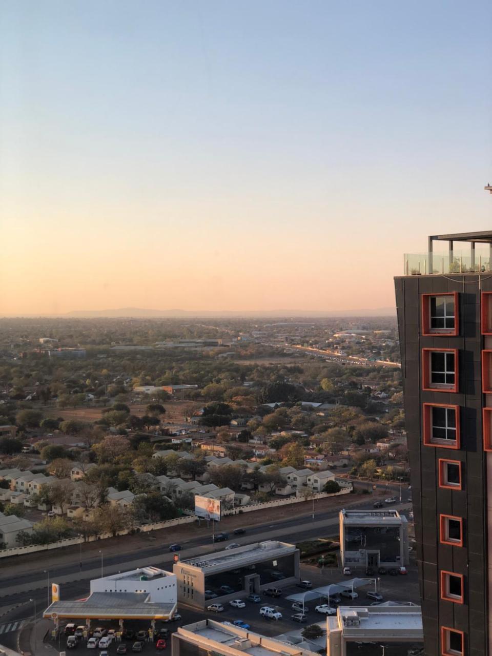 Urban Awe Apartment- Itowers 18Th Floor Gaborone Zewnętrze zdjęcie